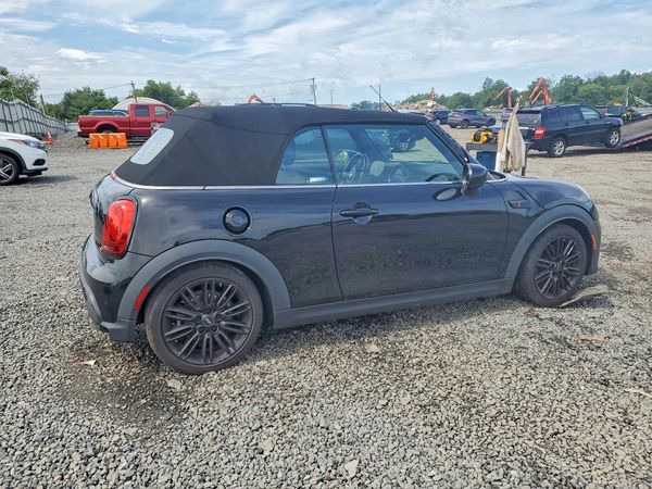 2022 MINI COOPER