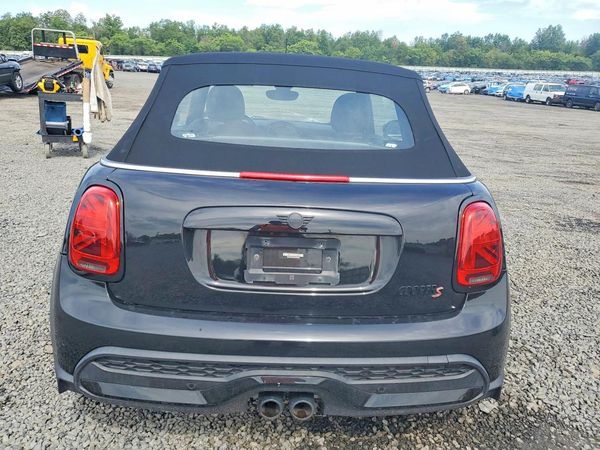 2022 MINI COOPER