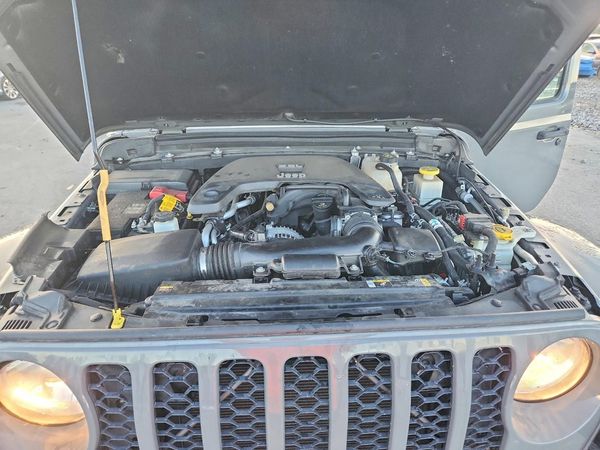 2021 JEEP GLADIATOR