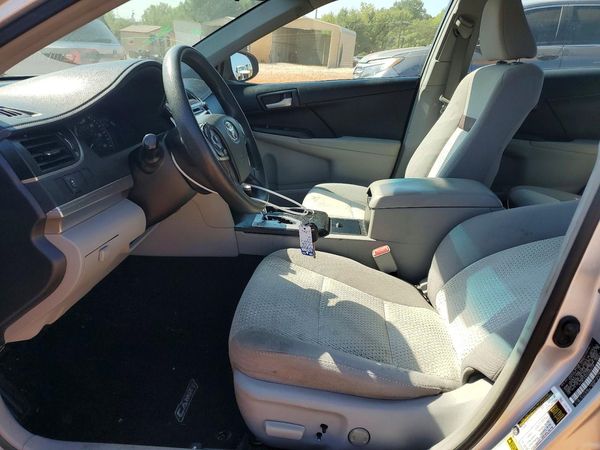 2014 TOYOTA CAMRY
