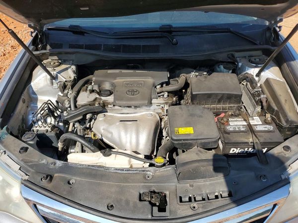 2014 TOYOTA CAMRY