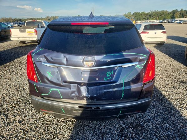 2018 CADILLAC XT5 Luxury — DIRR