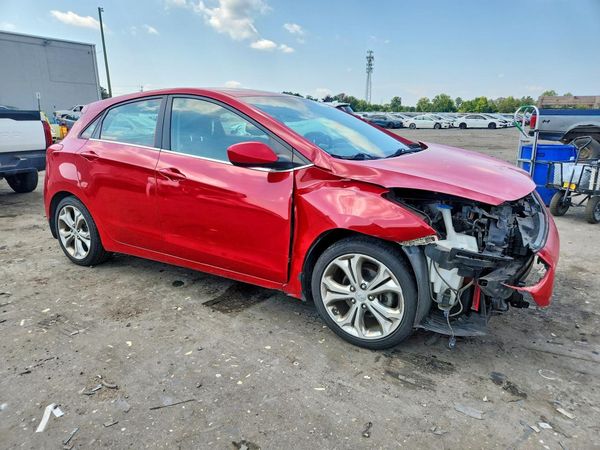 2013 HYUNDAI ELANTRA — Passenger 3/4