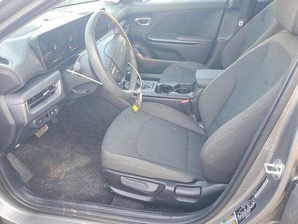 2026 KIA K4 LX, LXS