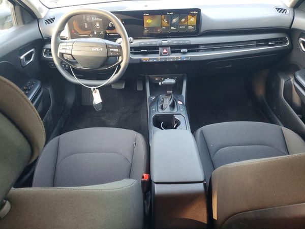 2026 KIA K4 LX, LXS