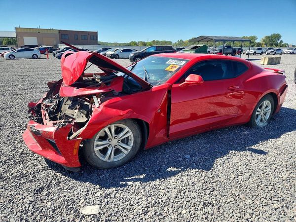 2018 CHEVROLET CAMARO 1SS — Front 3/4