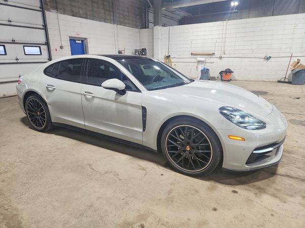 2020 PORSCHE PANAMERA Panamera / Panamera 4