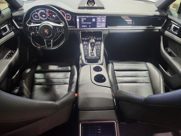 2020 PORSCHE PANAMERA Panamera / Panamera 4