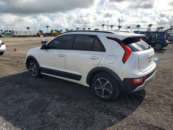2023 KIA NIRO