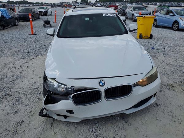 2014 BMW 320