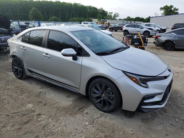 2024 TOYOTA COROLLA