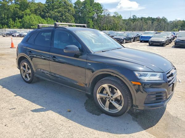 2020 AUDI Q5