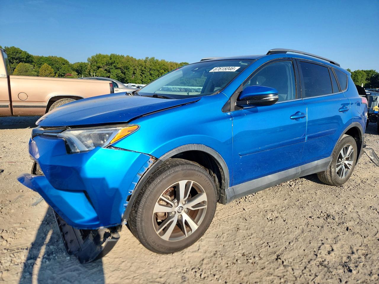 2017 TOYOTA RAV4 XLE