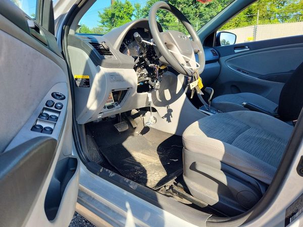 2015 HYUNDAI ACCENT GL(Middle-low)