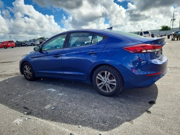 2018 HYUNDAI ELANTRA