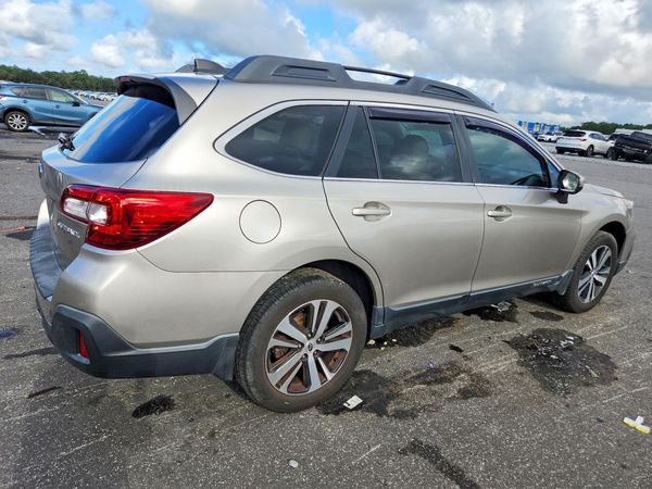 2018 SUBARU OUTBACK