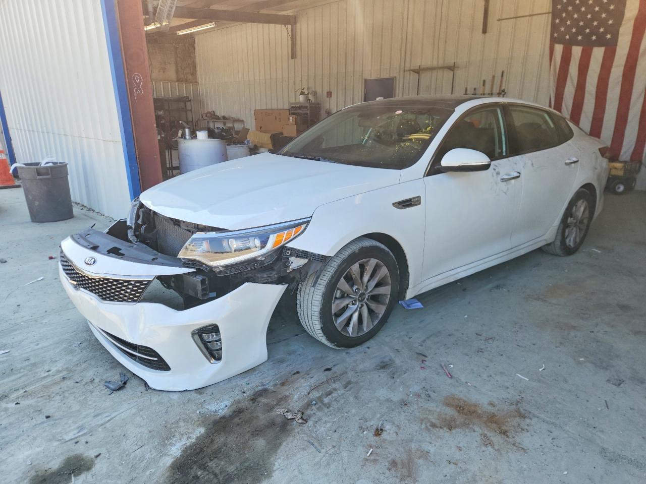 2018 KIA OPTIMA LX