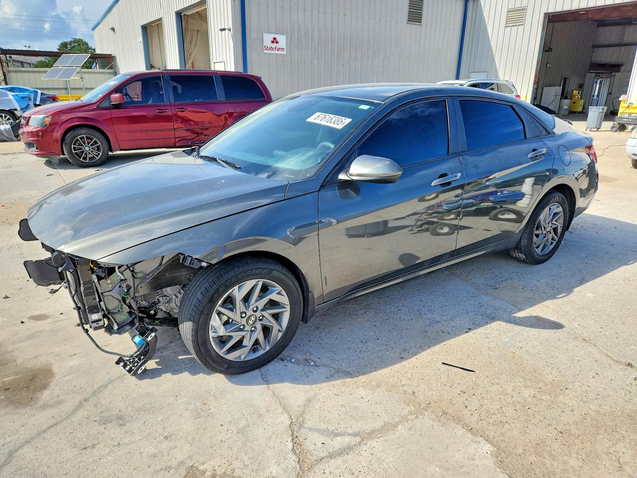 2024 HYUNDAI ELANTRA Blue