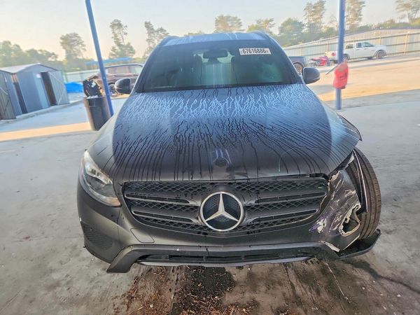 2019 MERCEDES-BENZ GLC