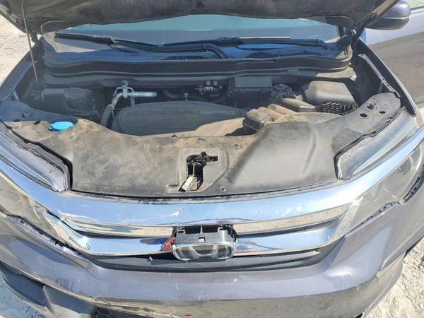 2020 HONDA PILOT