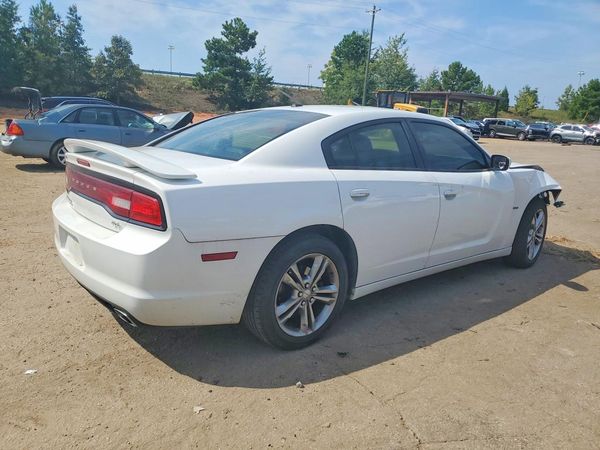 2013 DODGE CHARGER