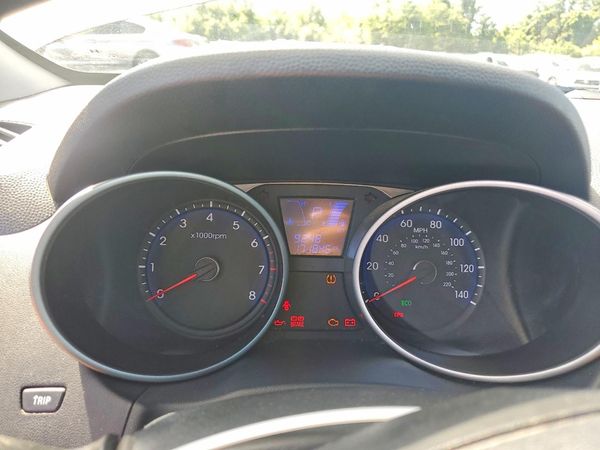 2012 HYUNDAI TUCSON GL