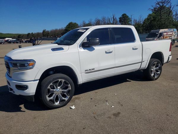 2023 RAM 1500 Limited — Front 3/4