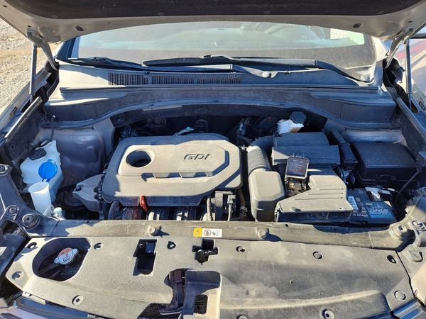 2018 HYUNDAI SANTA FE Sport Base — Engine bay