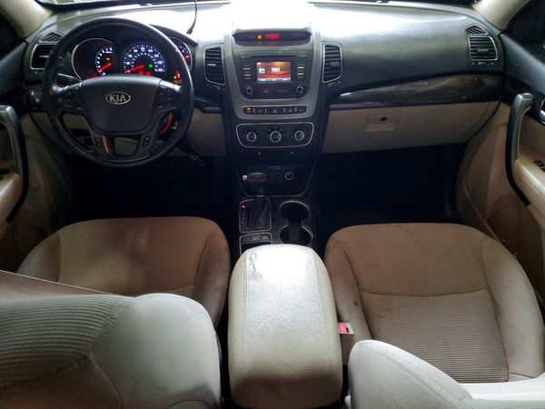 2014 KIA SORENTO