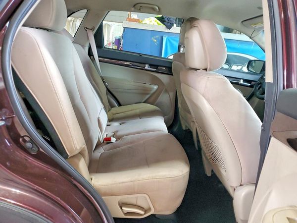 2014 KIA SORENTO