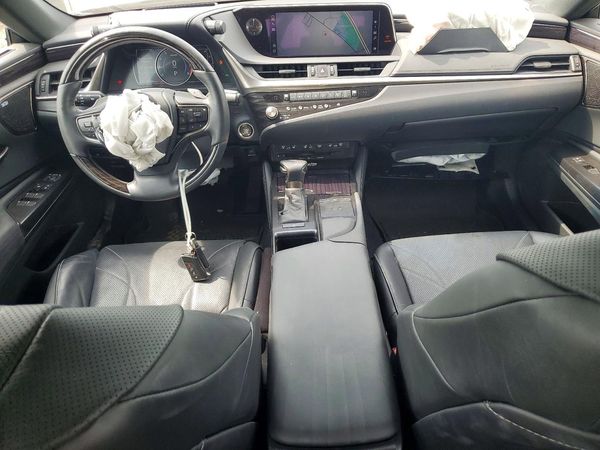 2021 LEXUS ES 250 350 Luxury