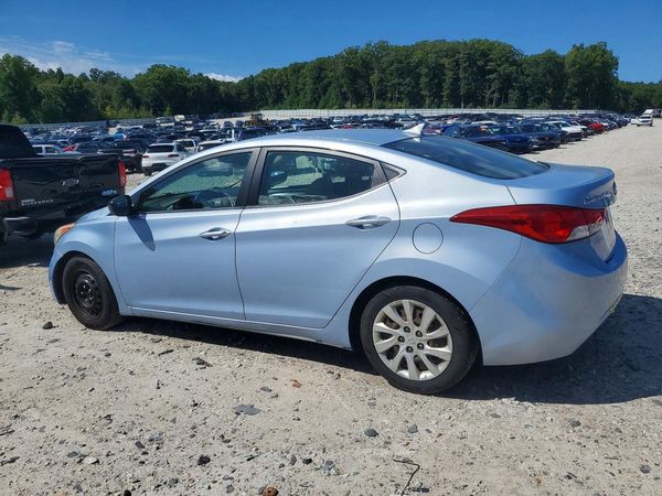 2012 HYUNDAI ELANTRA
