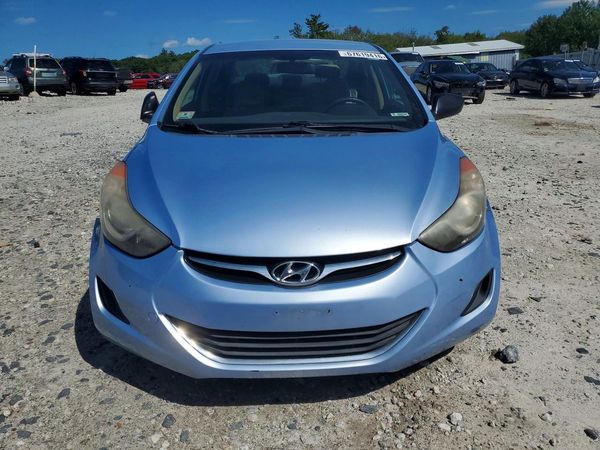 2012 HYUNDAI ELANTRA