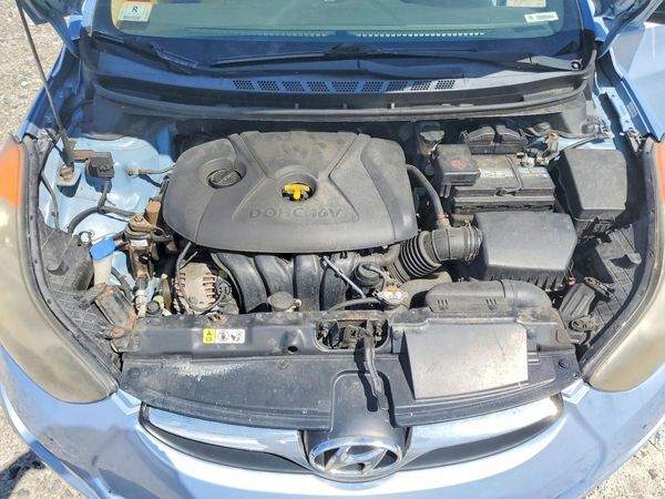 2012 HYUNDAI ELANTRA