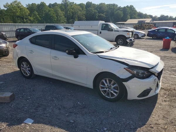2015 MAZDA 3