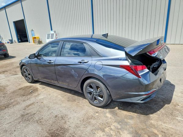 2021 HYUNDAI ELANTRA