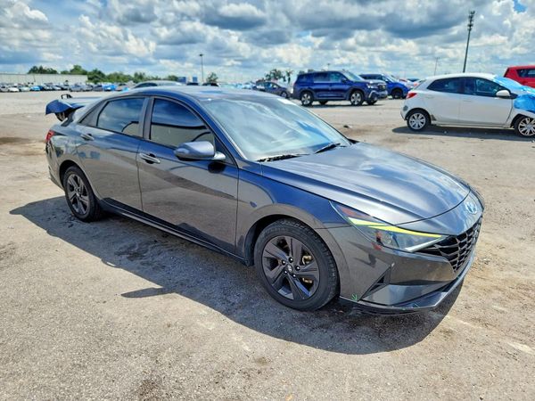 2021 HYUNDAI ELANTRA