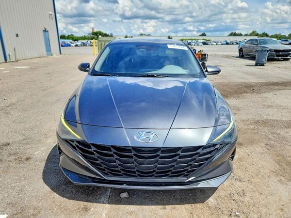 2021 HYUNDAI ELANTRA