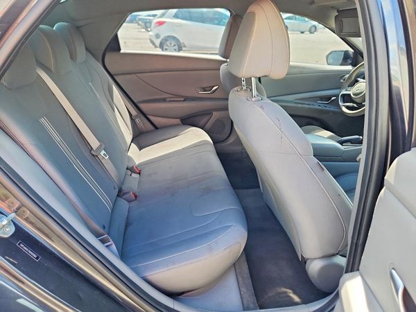 2021 HYUNDAI ELANTRA