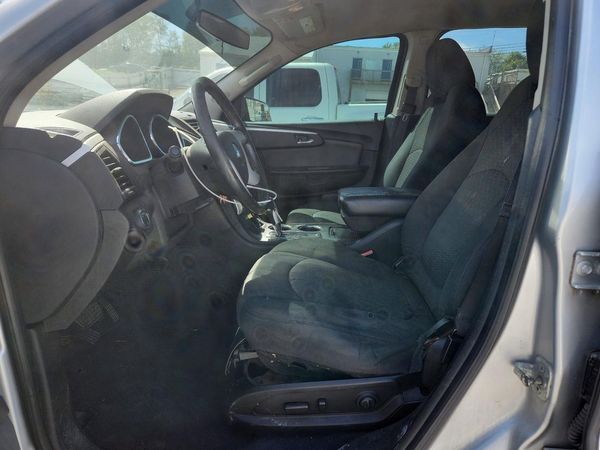 2012 CHEVROLET TRAVERSE LT