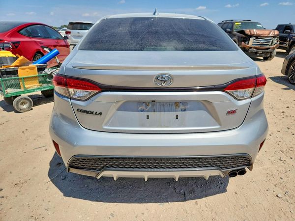2021 TOYOTA COROLLA