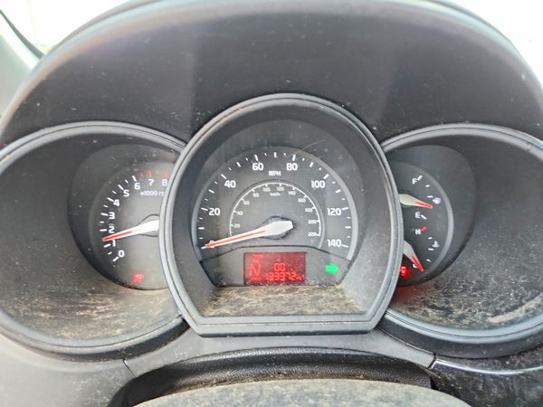 2016 KIA RIO