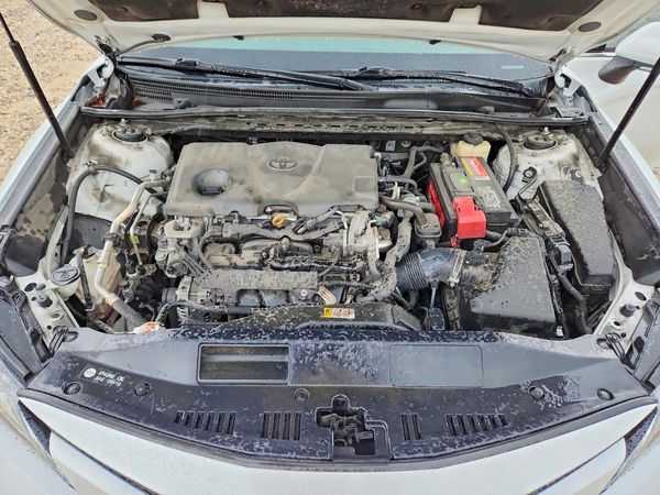 2018 TOYOTA CAMRY L/LE/SE/XLE — Engine bay