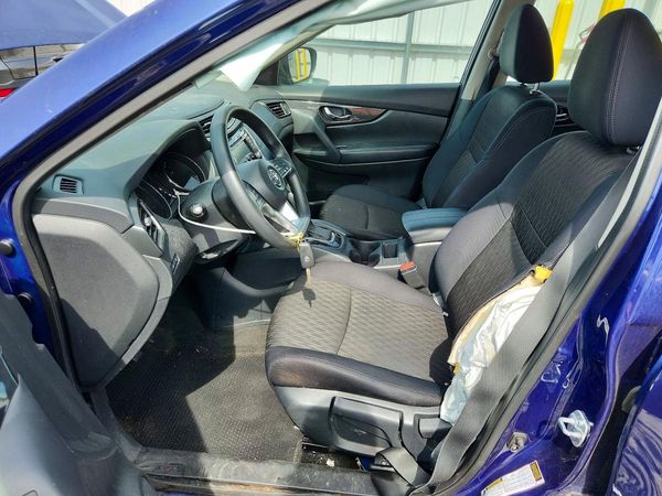 2018 NISSAN ROGUE — DENT
