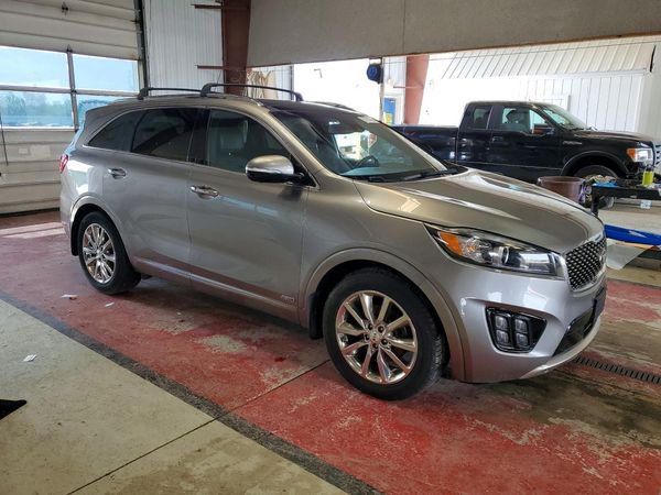 2017 KIA SORENTO SX, SX Limited — Passenger 3/4