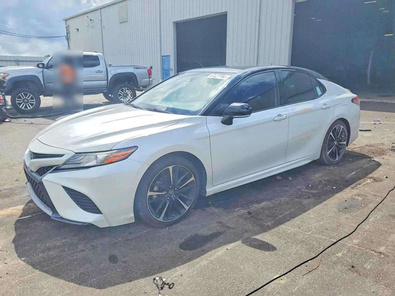 2019 TOYOTA CAMRY