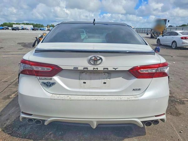 2019 TOYOTA CAMRY