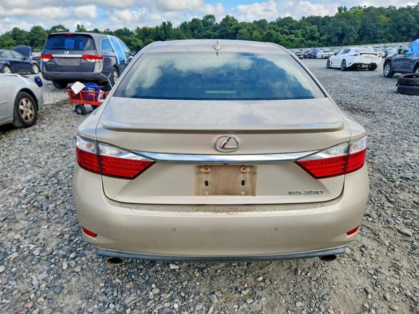 2015 LEXUS ES