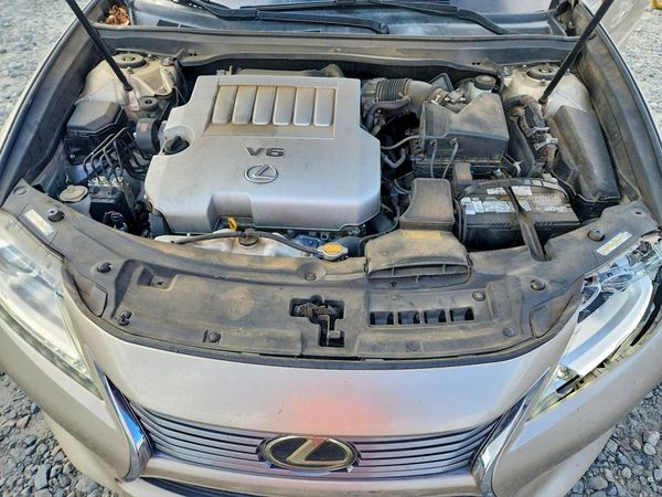 2015 LEXUS ES
