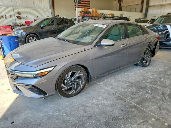 2025 HYUNDAI ELANTRA
